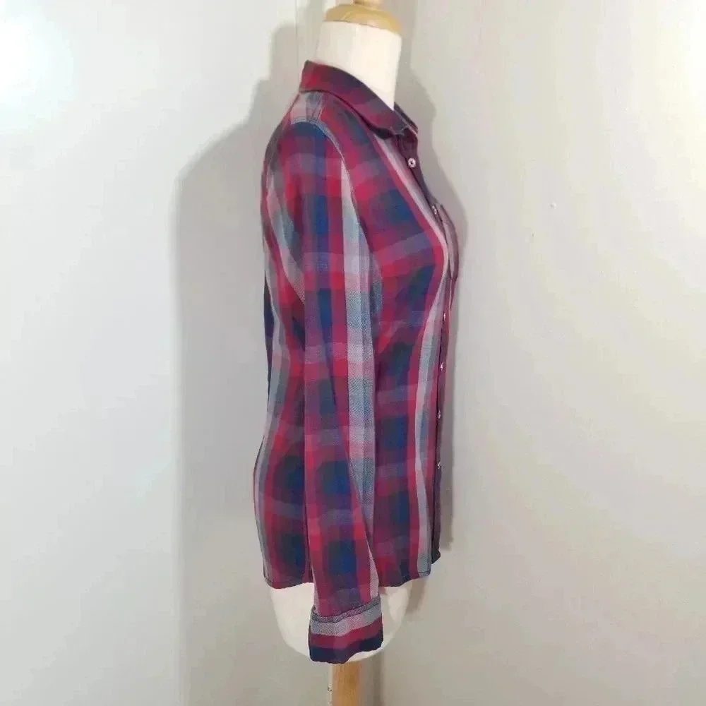 {Tommy Hilfiger} Plaid Button Down Shirt - Picture 4 of 14
